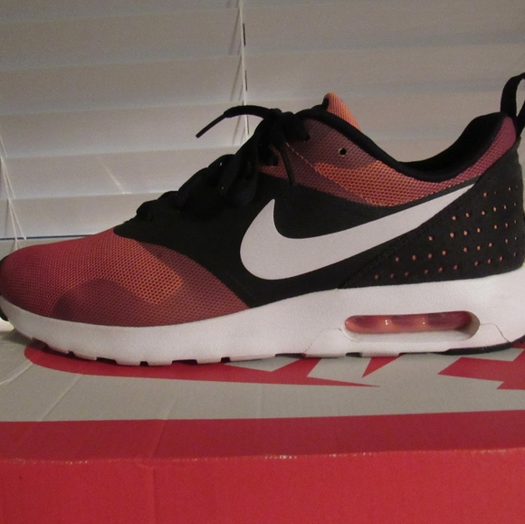 Nike Air Max Tavas - Picture 2 of 7